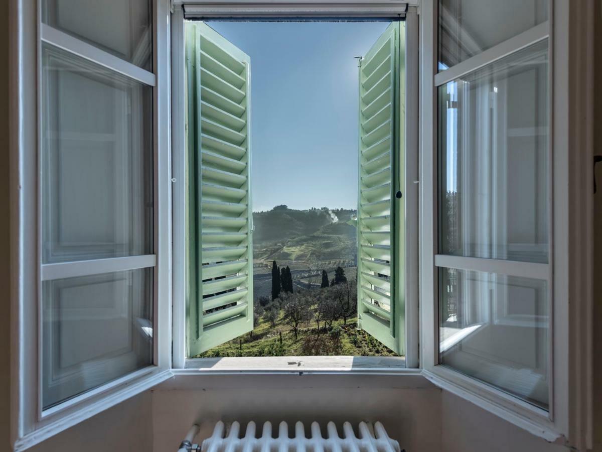 Tenuta Di Capezzana Bed & Breakfast Seano Ngoại thất bức ảnh