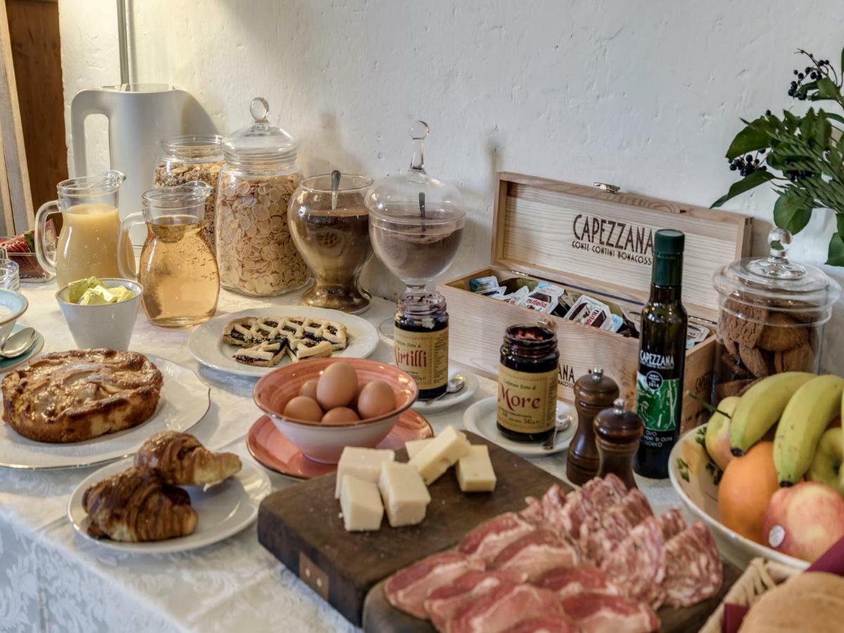 Tenuta Di Capezzana Bed & Breakfast Seano Ngoại thất bức ảnh