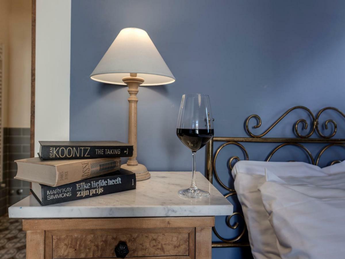 Tenuta Di Capezzana Bed & Breakfast Seano Ngoại thất bức ảnh