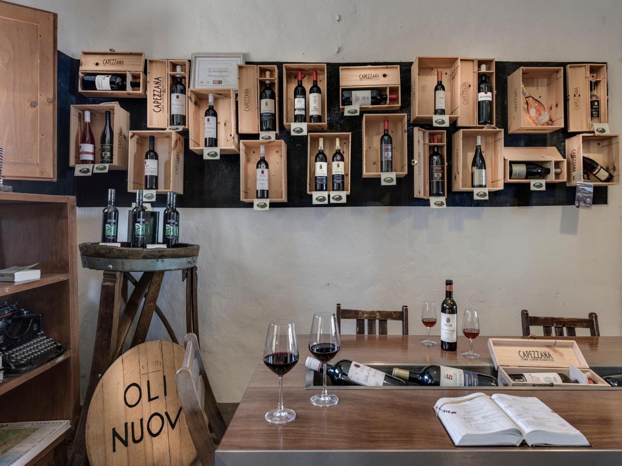 Tenuta Di Capezzana Bed & Breakfast Seano Ngoại thất bức ảnh